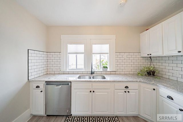 491 S Park Avenue, Shelley, ID 83274