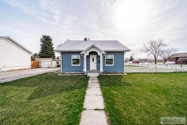 491 S Park Avenue, Shelley, ID 83274