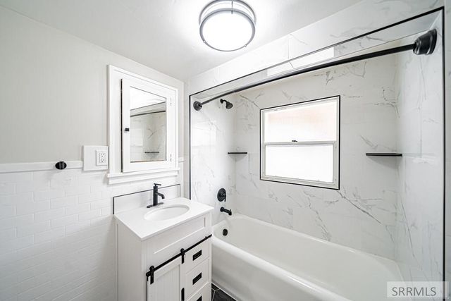 491 S Park Avenue, Shelley, ID 83274