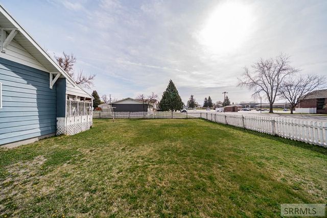 491 S Park Avenue, Shelley, ID 83274