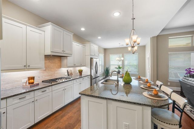 8206 Caroline Ridge Drive, Humble, TX 77396