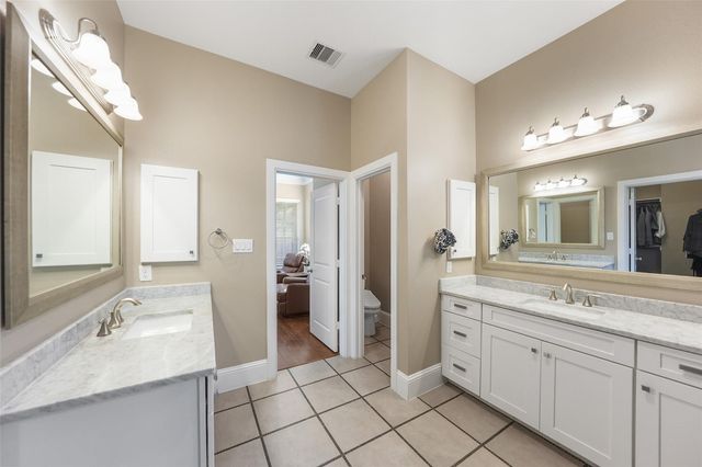 8206 Caroline Ridge Drive, Humble, TX 77396