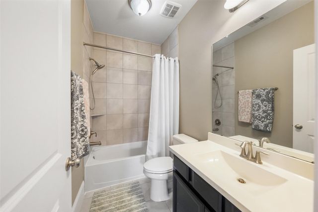 8206 Caroline Ridge Drive, Humble, TX 77396