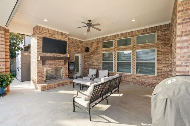 8206 Caroline Ridge Drive, Humble, TX 77396