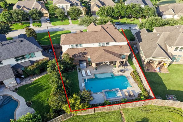 8206 Caroline Ridge Drive, Humble, TX 77396