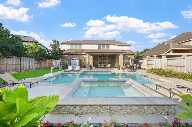 8206 Caroline Ridge Drive, Humble, TX 77396