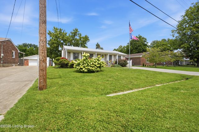 4815 Glenna Way, Louisville, KY 40219