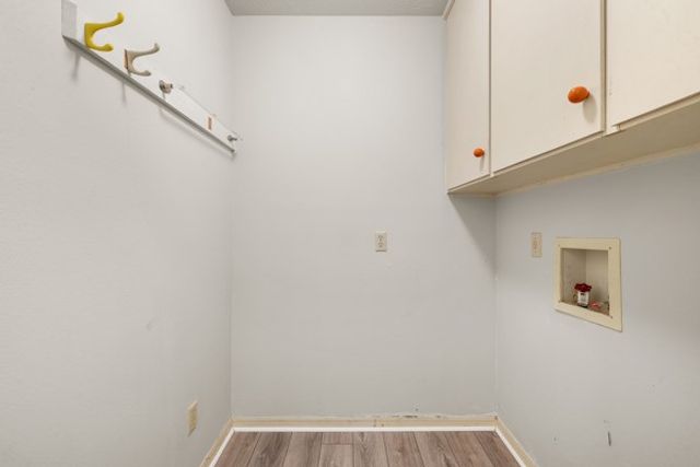 1214 Brook Hollow Court, Bryan, TX 77802