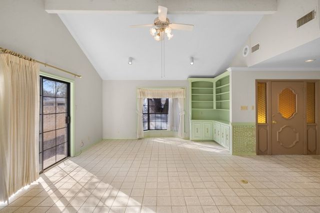 1214 Brook Hollow Court, Bryan, TX 77802