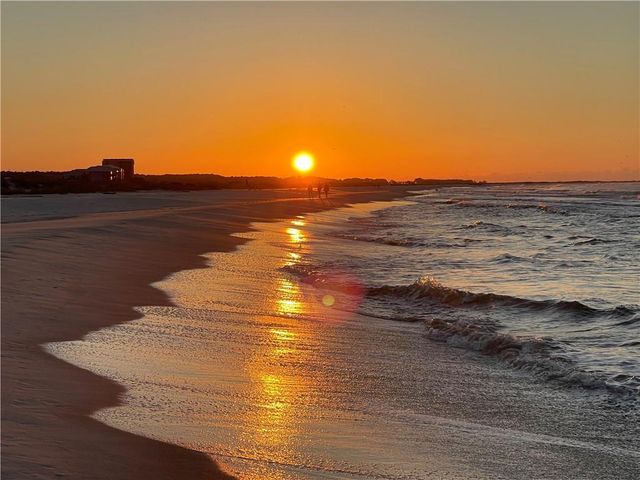 119 Epinet Street, Dauphin Island, AL 36528