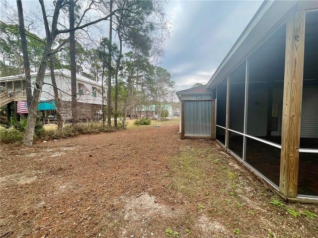 119 Epinet Street, Dauphin Island, AL 36528