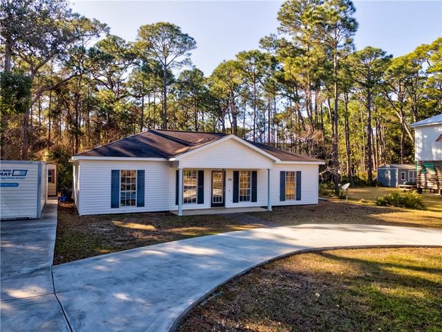 119 Epinet Street, Dauphin Island, AL 36528