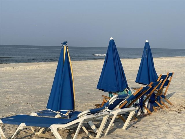 119 Epinet Street, Dauphin Island, AL 36528