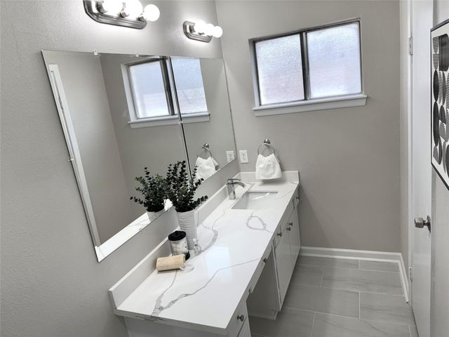 11010 Sageburrow Drive, Houston, TX 77089