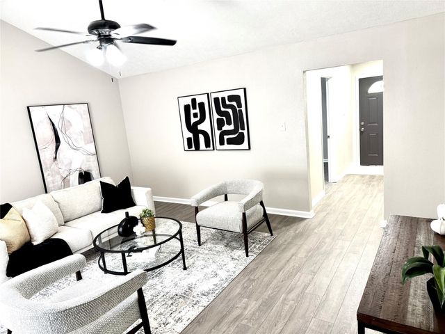 11010 Sageburrow Drive, Houston, TX 77089