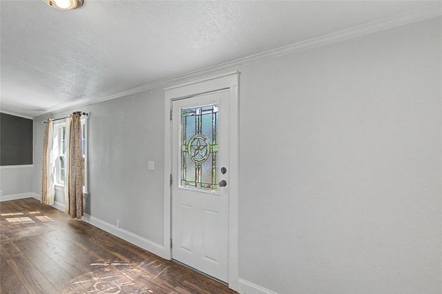 1701 Central Road, Weatherford, TX 76088