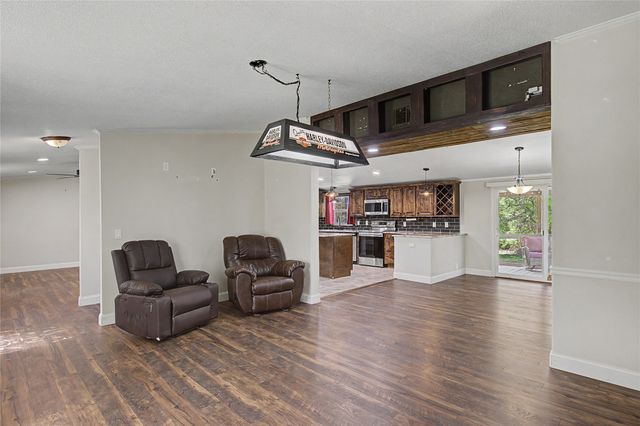 1701 Central Road, Weatherford, TX 76088