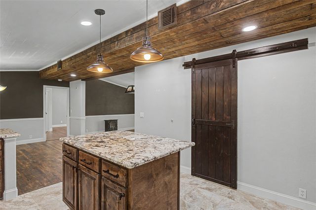 1701 Central Road, Weatherford, TX 76088