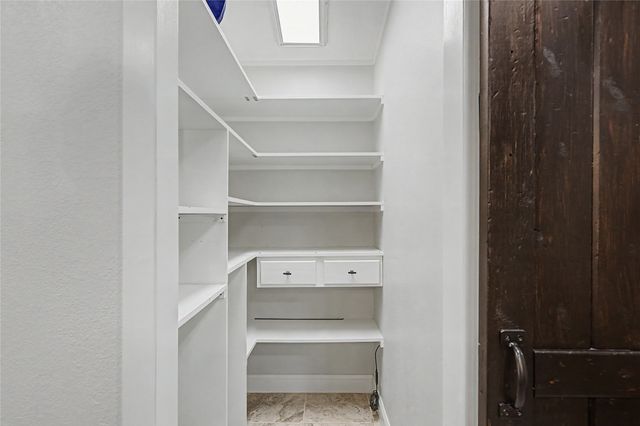 1701 Central Road, Weatherford, TX 76088