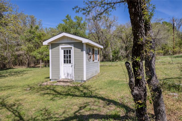 1701 Central Road, Weatherford, TX 76088