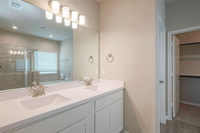 3414 Rolling River Drive, Baytown, TX 77521