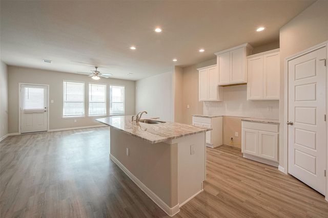 3414 Rolling River Drive, Baytown, TX 77521