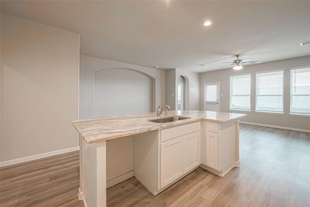 3414 Rolling River Drive, Baytown, TX 77521