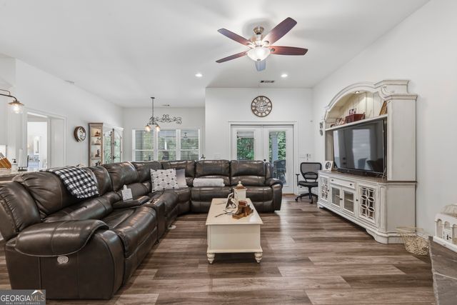 393 Scuffleboro Road, Eatonton, GA 31024