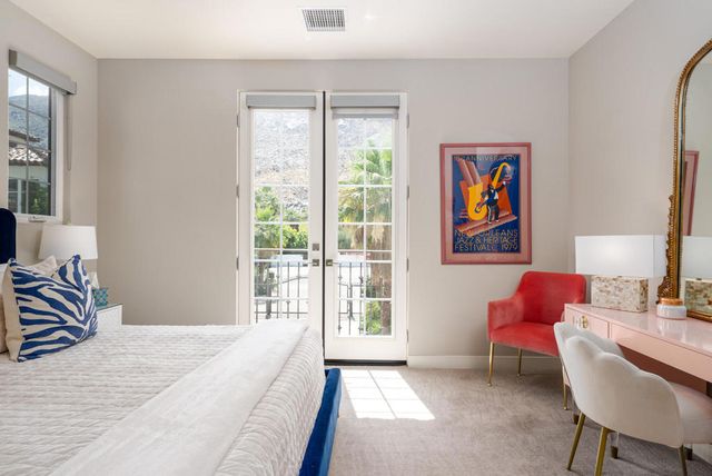 233 Calle La Soledad, Palm Springs, CA 92262