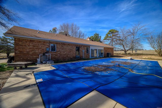 145 Thompson Drive, Floral, AR 72534