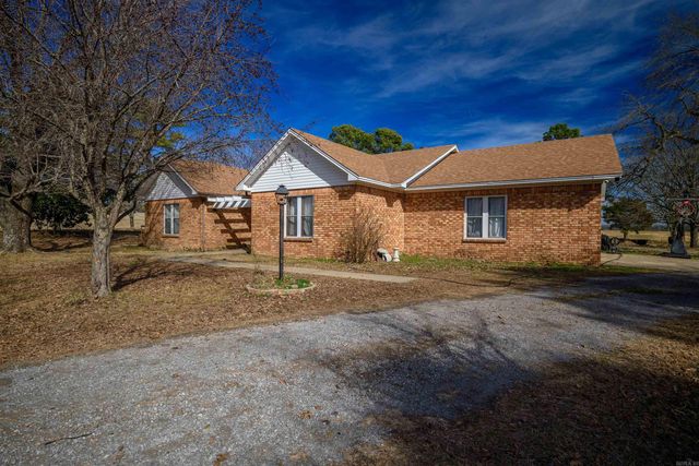 145 Thompson Drive, Floral, AR 72534
