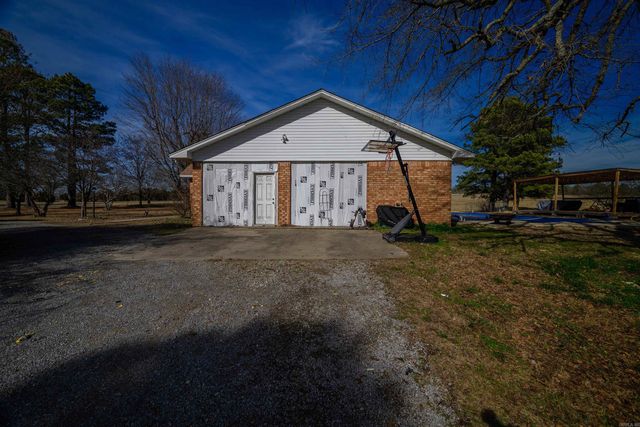 145 Thompson Drive, Floral, AR 72534