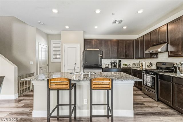 5390 Robinera Court, Las Vegas, NV 89166