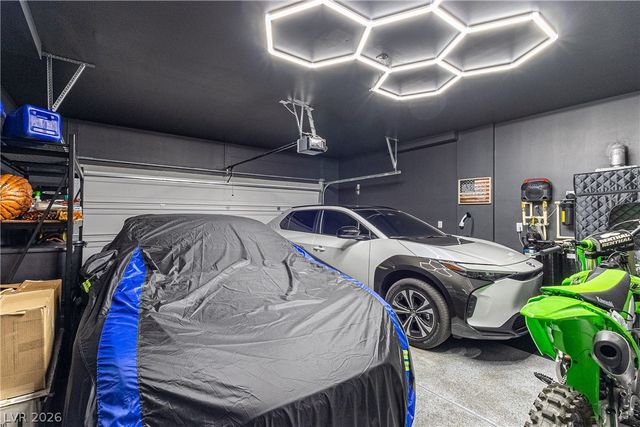 5390 Robinera Court, Las Vegas, NV 89166