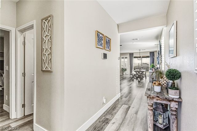 5390 Robinera Court, Las Vegas, NV 89166