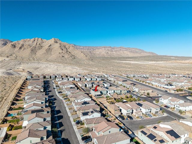 5390 Robinera Court, Las Vegas, NV 89166