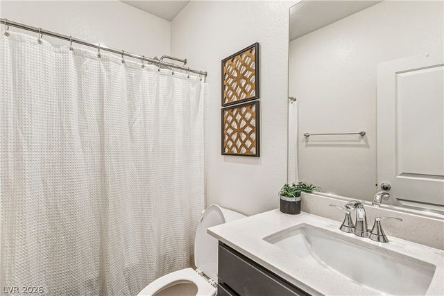 5390 Robinera Court, Las Vegas, NV 89166