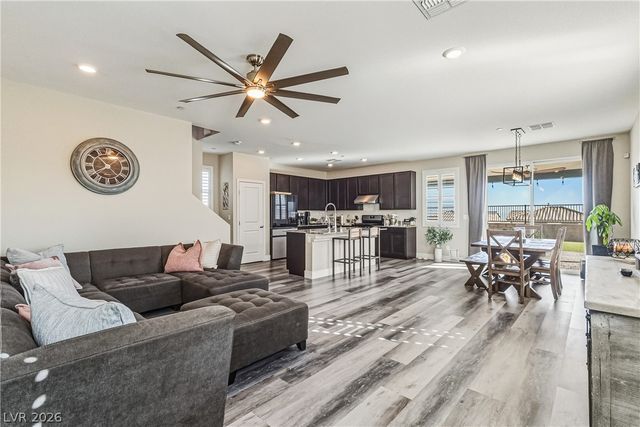 5390 Robinera Court, Las Vegas, NV 89166