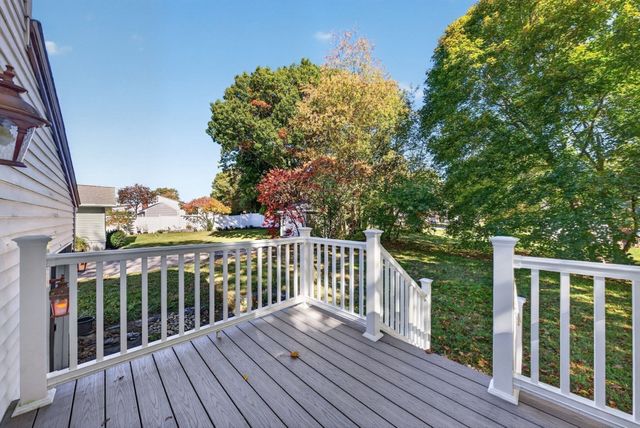 79 Bonney St, Brockton, MA 02302
