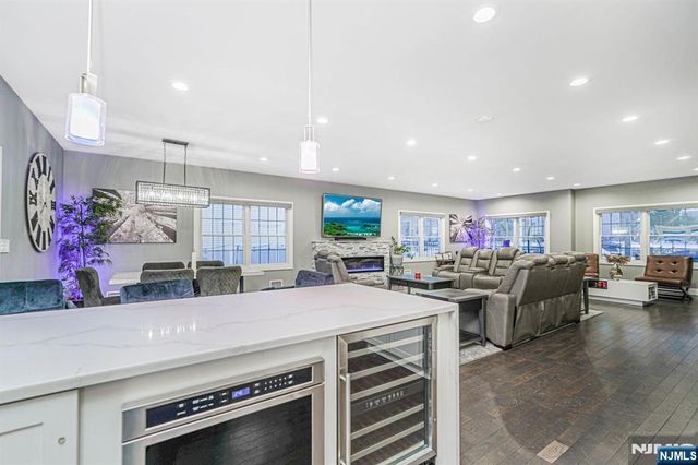 171 Pleasant Avenue, Englewood, NJ 07631