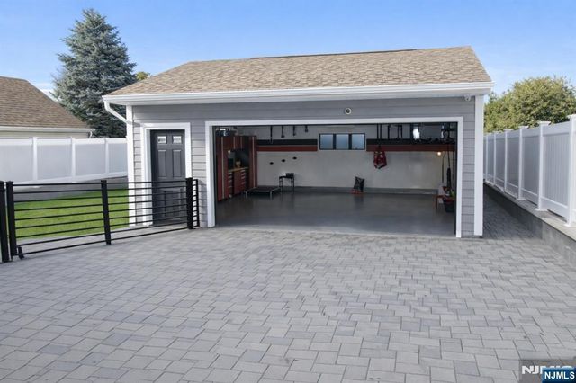 171 Pleasant Avenue, Englewood, NJ 07631