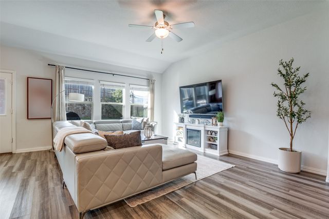 2419 Lalun Lane, Forney, TX 75126