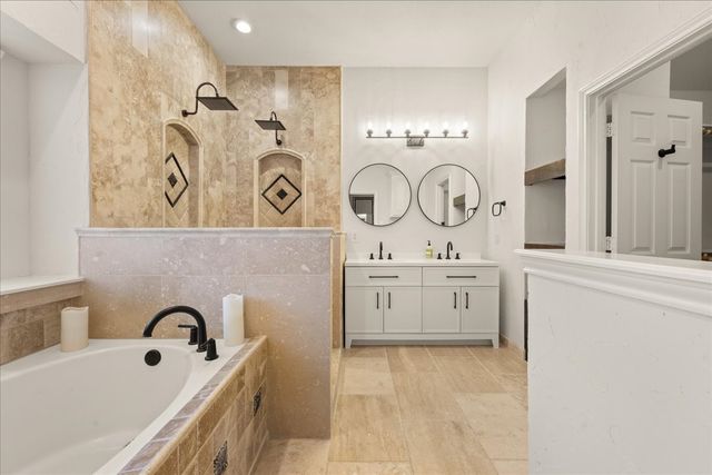 1409 Spinnaker Lane, Azle, TX 76020