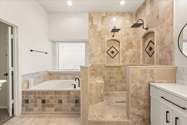 1409 Spinnaker Lane, Azle, TX 76020