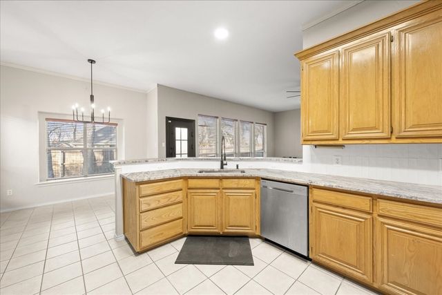 1409 Spinnaker Lane, Azle, TX 76020