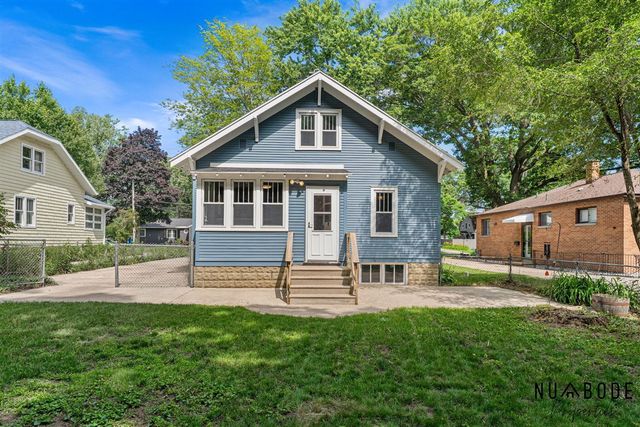 215 Williams Street, Spring Lake, MI 49456