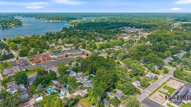 215 Williams Street, Spring Lake, MI 49456