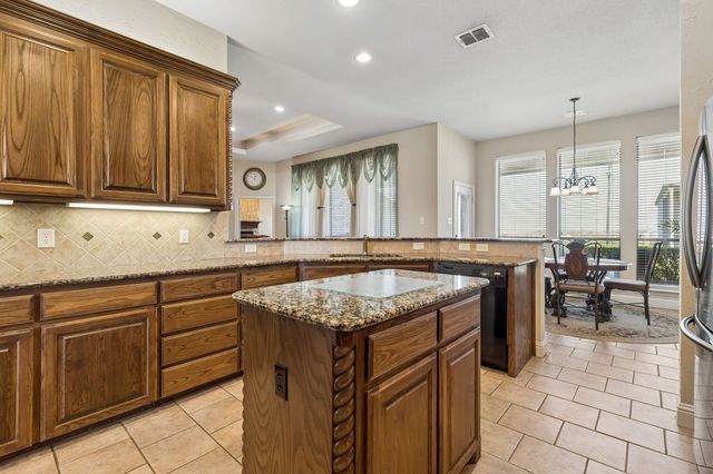 600 Lonesome Trail, Haslet, TX 76052