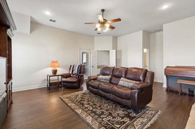 600 Lonesome Trail, Haslet, TX 76052