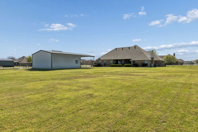 600 Lonesome Trail, Haslet, TX 76052